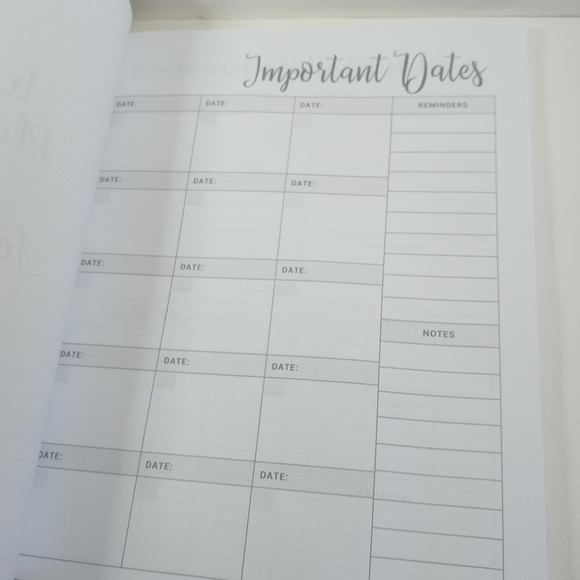 Mother of the Bride Wedding Planner & Organizer: Large White Roses Wedding Plan - Picture 10 of 12